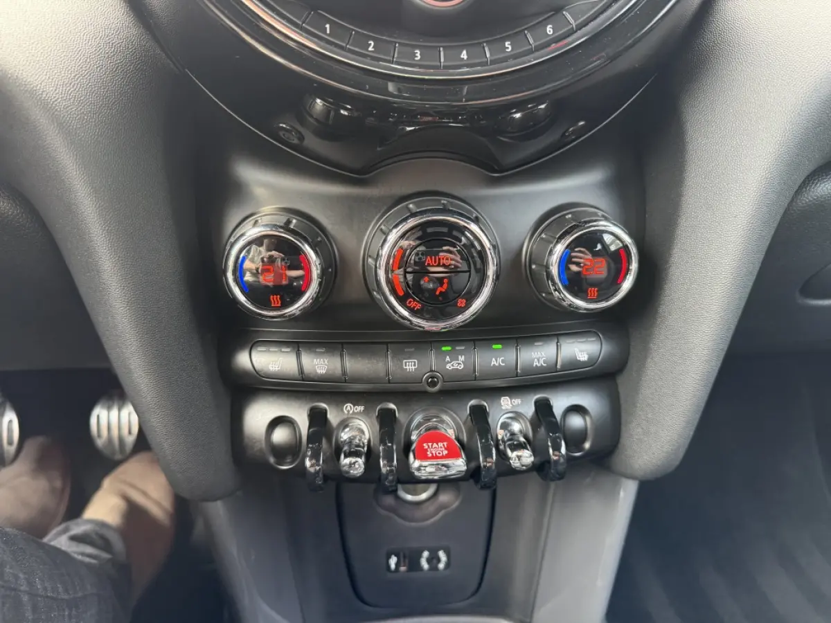 1.5 Chili JCW Pakket I Clima I Xenon I H&K I Cruise
