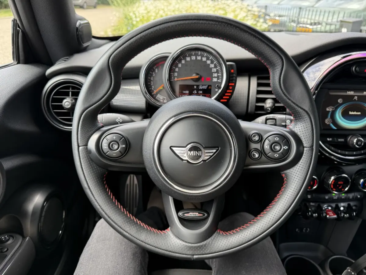 1.5 Chili JCW Pakket I Clima I Xenon I H&K I Cruise