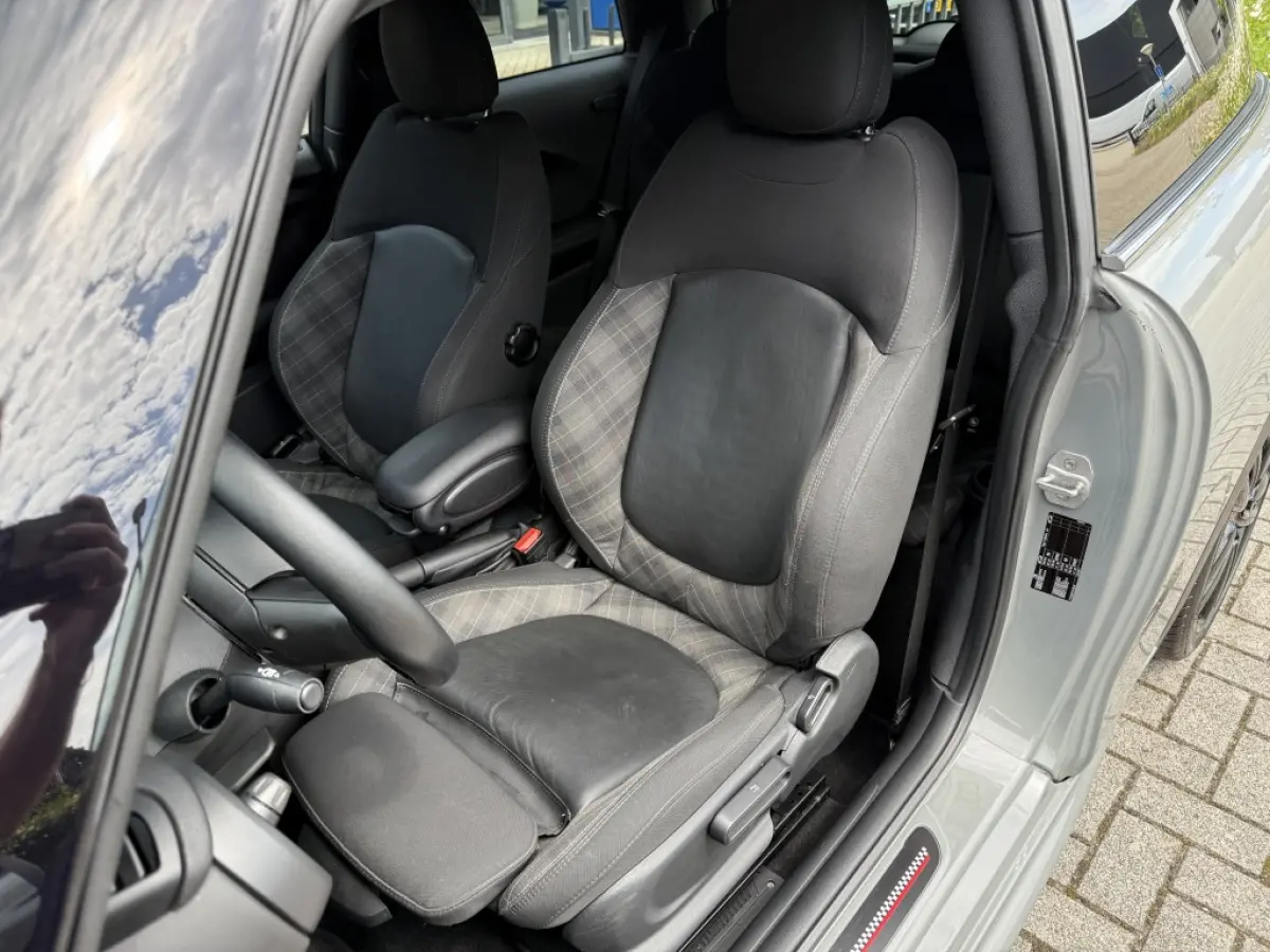 1.5 Chili JCW Pakket I Clima I Xenon I H&K I Cruise