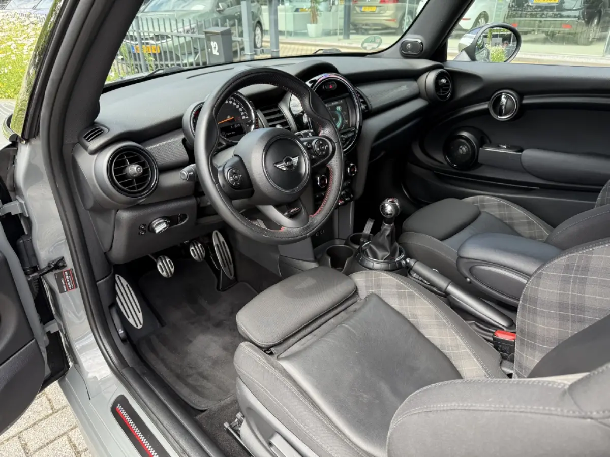 1.5 Chili JCW Pakket I Clima I Xenon I H&K I Cruise