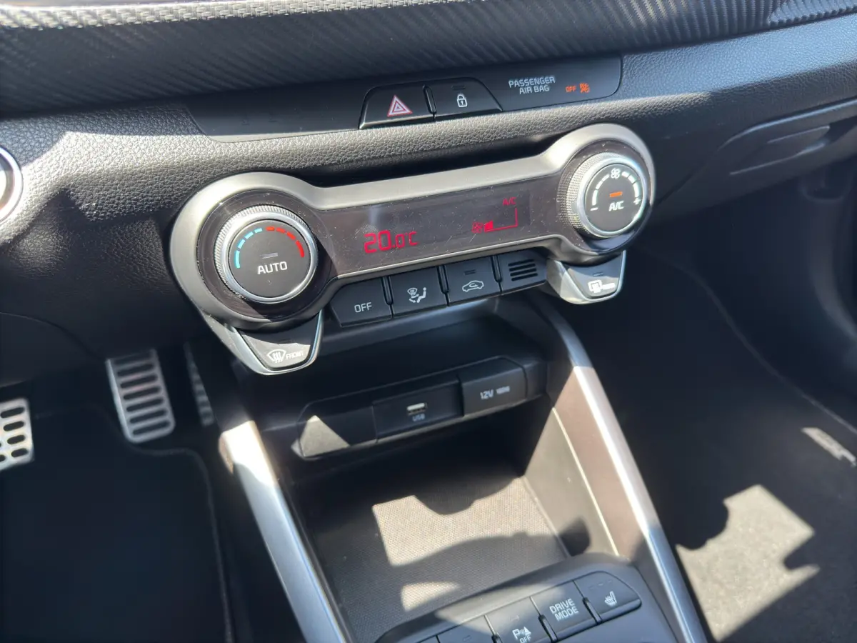 1.0 T-GDi MHEV GT-Line | Apple Carplay\Android Auto | Cruise control adaptief | Voorstoelen verwarmd |
