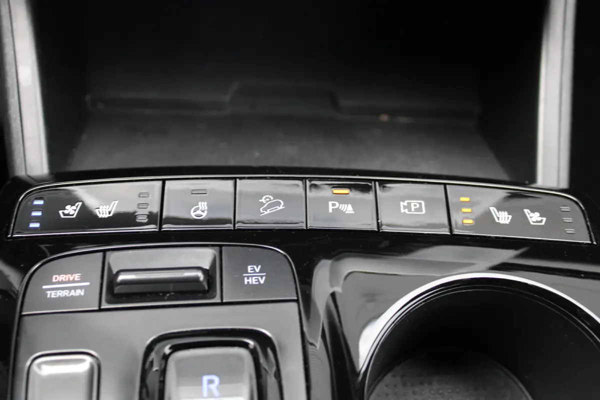 1.6 T-GDI PHEV N Line 4WD | Airco (automatisch) | Audio installatie premium | Dodehoekdetectie met correctie