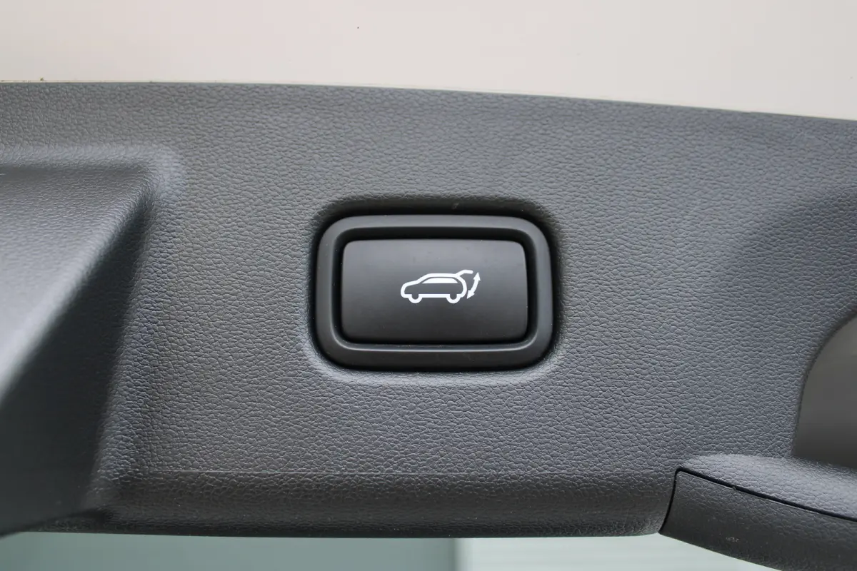 1.6 T-GDI PHEV N Line 4WD | Airco (automatisch) | Audio installatie premium | Dodehoekdetectie met correctie