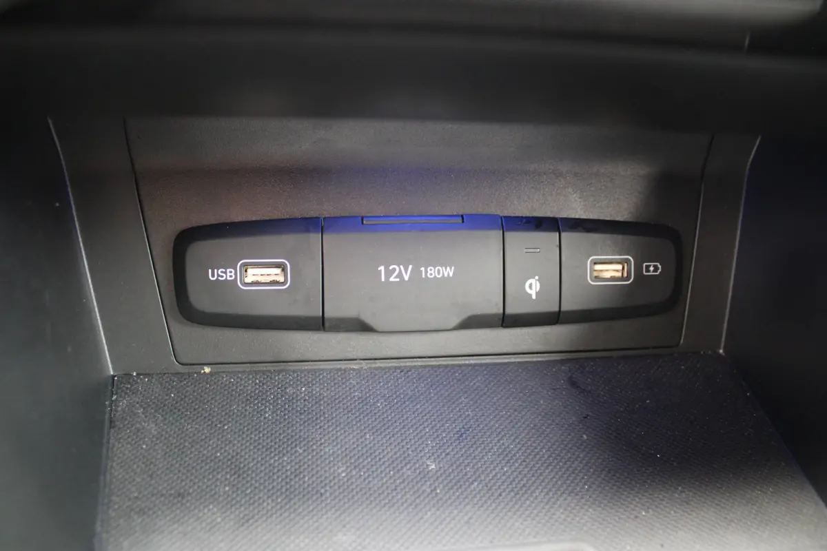 1.6 T-GDI PHEV N Line 4WD | Airco (automatisch) | Audio installatie premium | Dodehoekdetectie met correctie