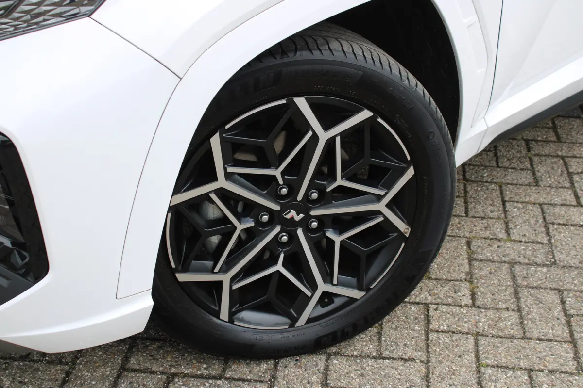 1.6 T-GDI PHEV N Line 4WD | Airco (automatisch) | Audio installatie premium | Dodehoekdetectie met correctie