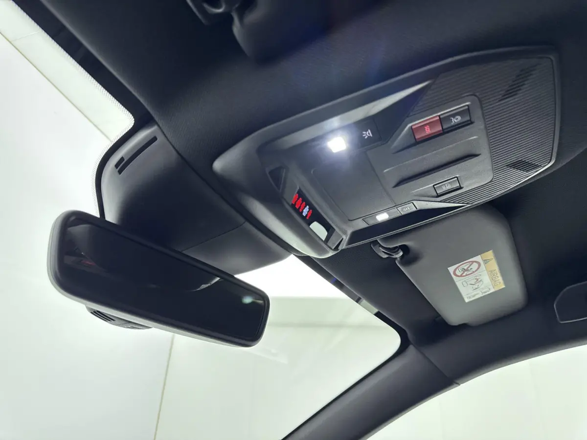GT Avantage 58 kWh | Trekhaak | Navigatie | Elektrische Achterklep | Camera | Draadloos Carplay | Adaptieve Cruise Control