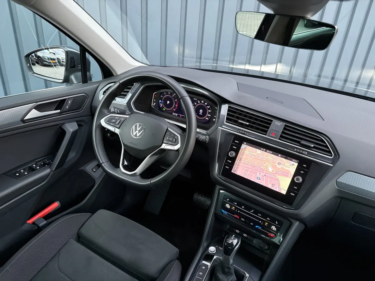 1.5 TSI Life Business | Camera | Elk. A-klep | Side Assist | Keyless | Prijs Rijklaar!!