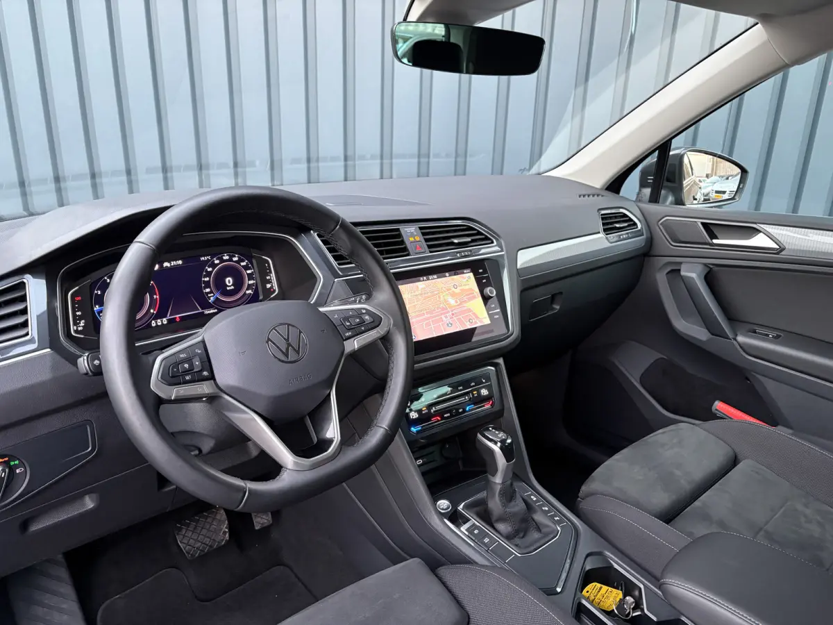1.5 TSI Life Business | Camera | Elk. A-klep | Side Assist | Keyless | Prijs Rijklaar!!