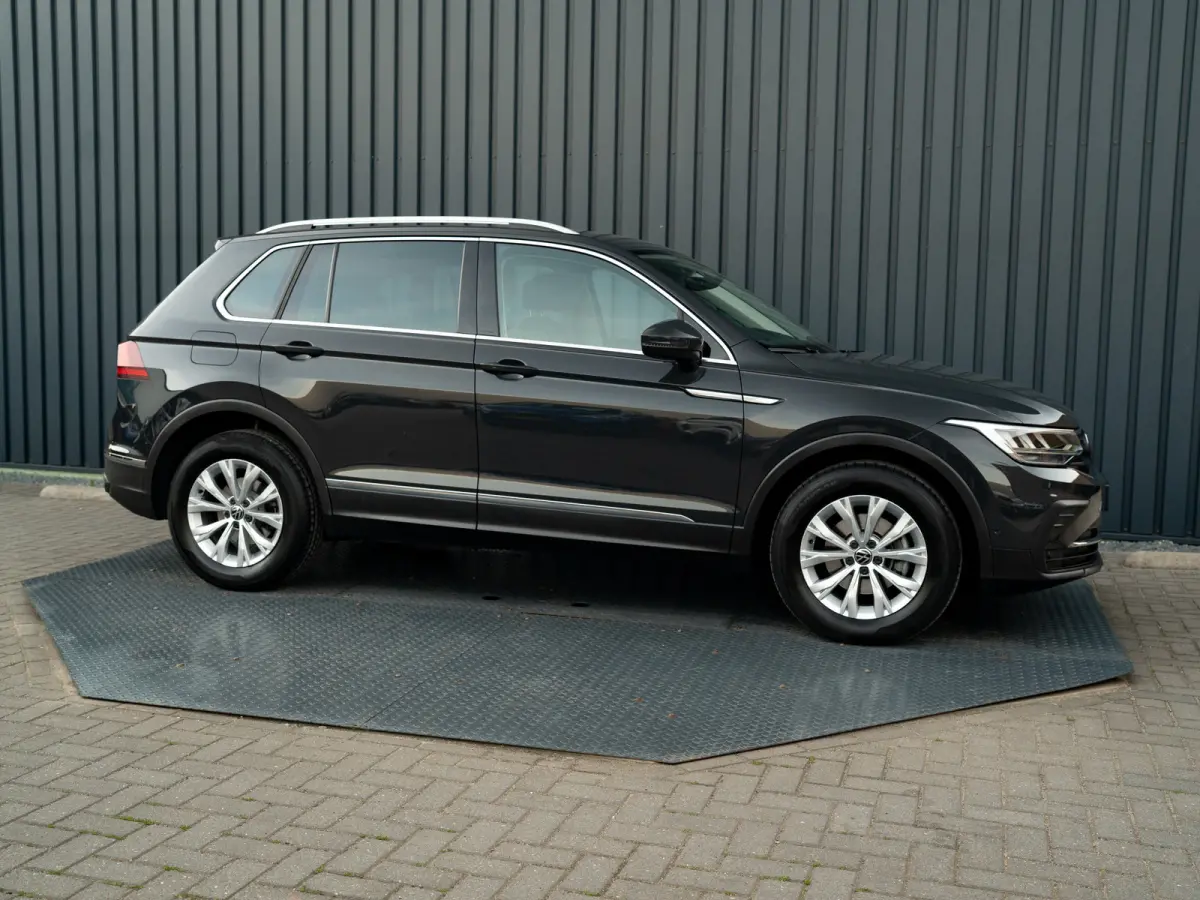 1.5 TSI Life Business | Camera | Elk. A-klep | Side Assist | Keyless | Prijs Rijklaar!!