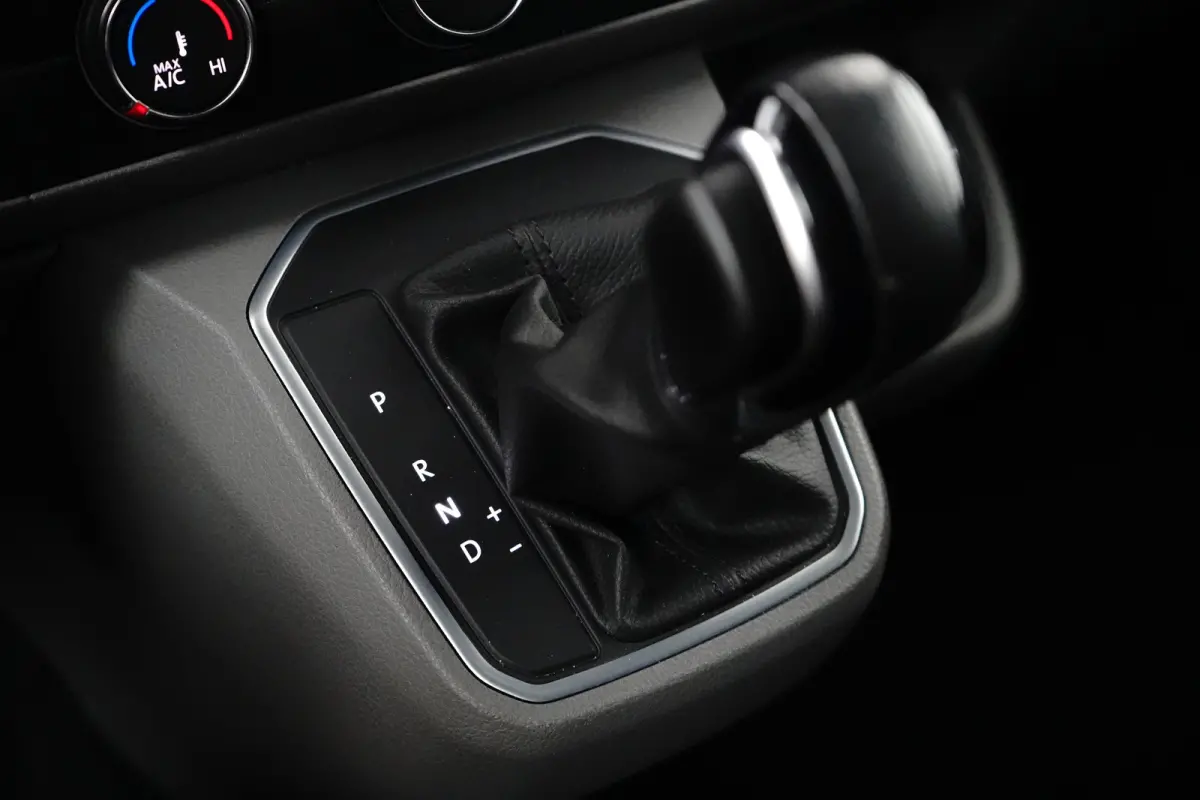 L2 Bulli 2.0 TDI 150PK DSG Automaat |Full LED| Leder | Navi | Adaptive Cruise | Camera | LM Velgen