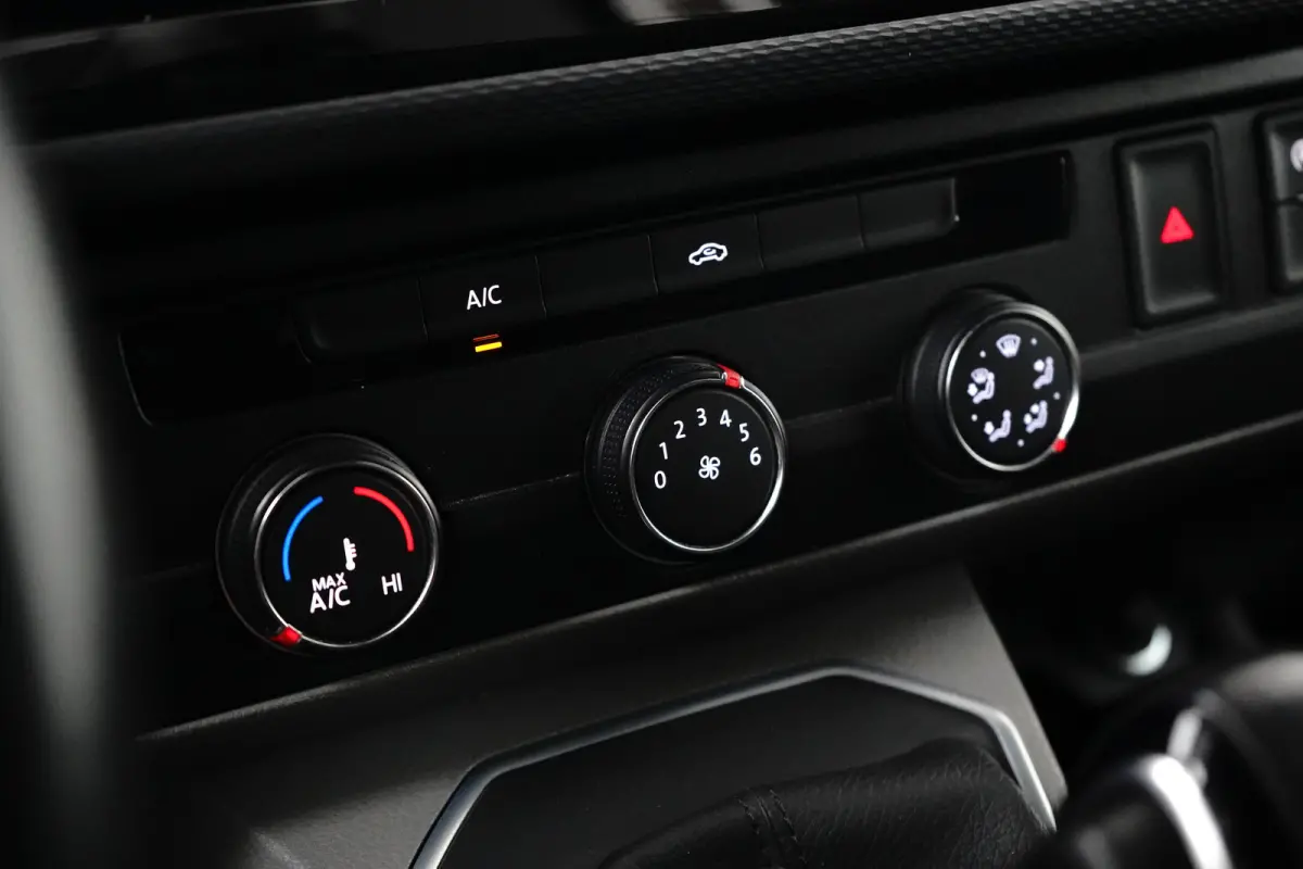 L2 Bulli 2.0 TDI 150PK DSG Automaat |Full LED| Leder | Navi | Adaptive Cruise | Camera | LM Velgen