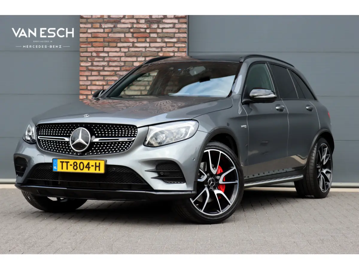 AMG 43 4MATIC | Luchtvering | Distronic+ | Carbon | Memory | Burmester | Panoramadak | HUD | Trekhaak | Nightpakket | Leder | Surround Camera | Keyless Go |