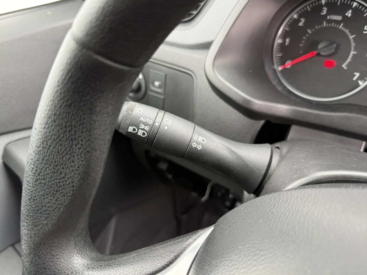 1.5 dCi 95pk L1 Cruise Control Airco Carplay