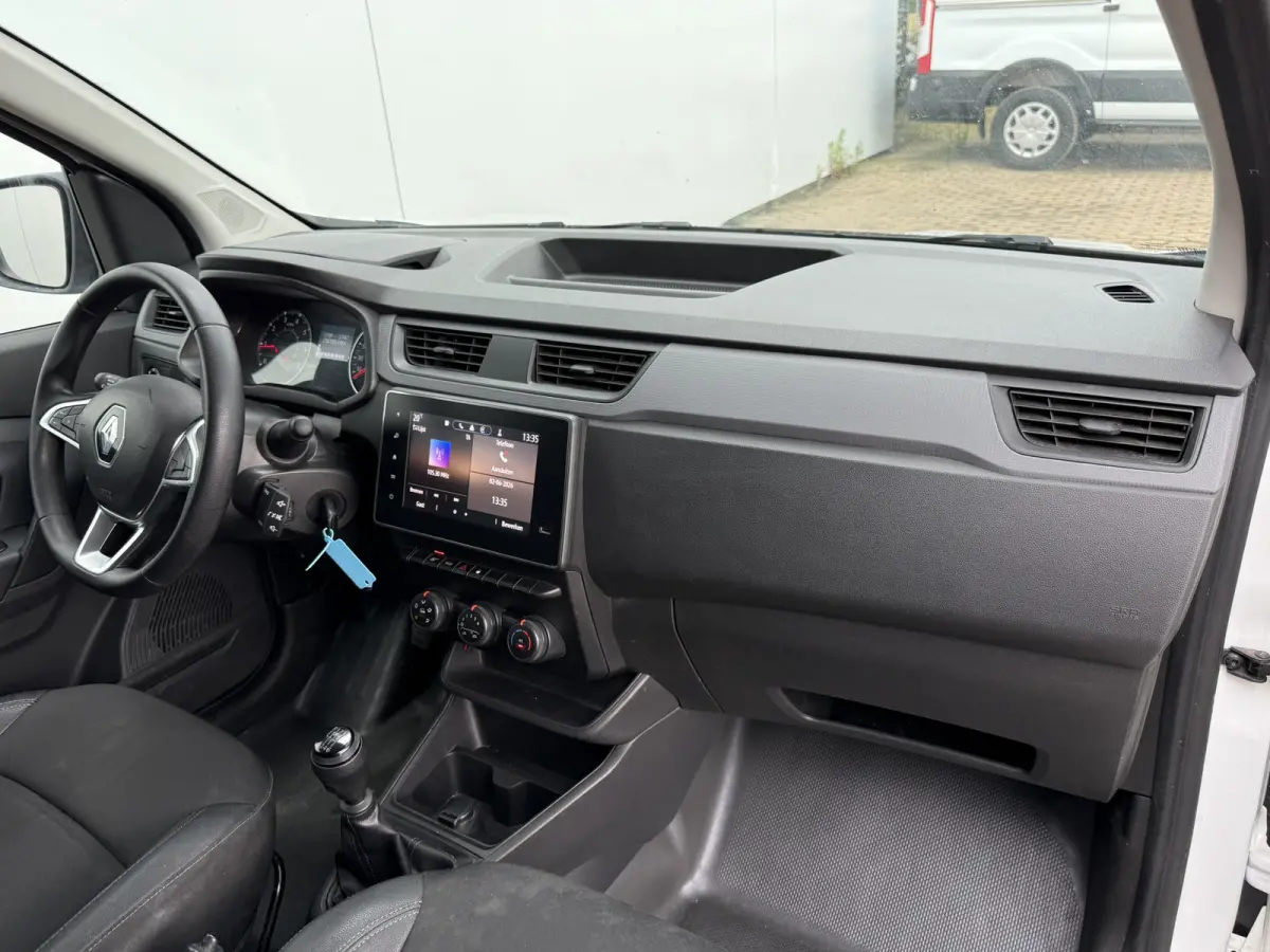 1.5 dCi 95pk L1 Cruise Control Airco Carplay
