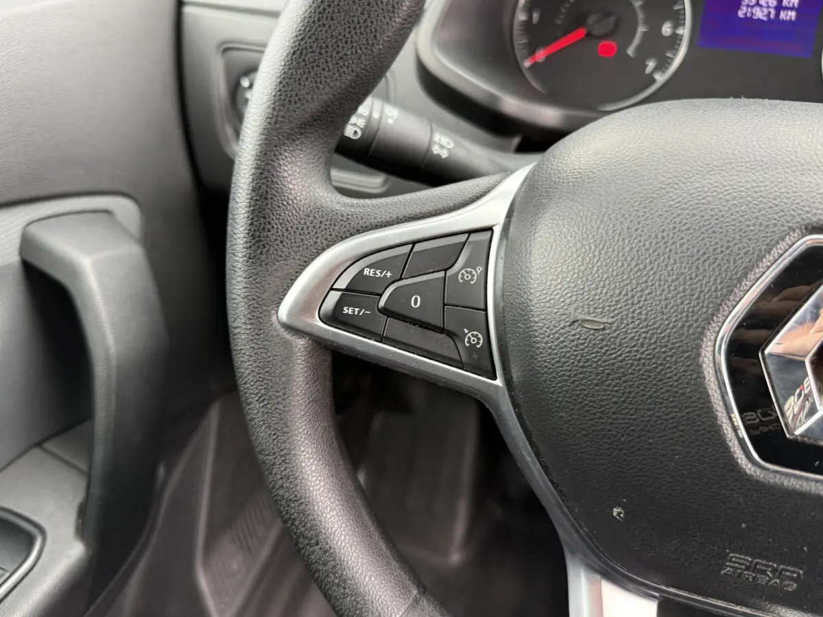 1.5 dCi 95pk L1 Cruise Control Airco Carplay