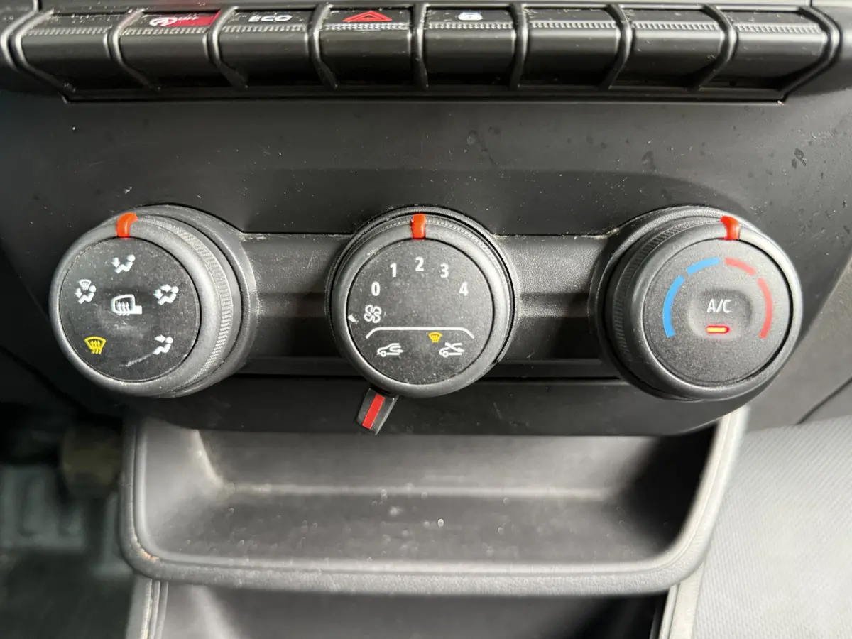 1.5 dCi 95pk L1 Cruise Control Airco Carplay