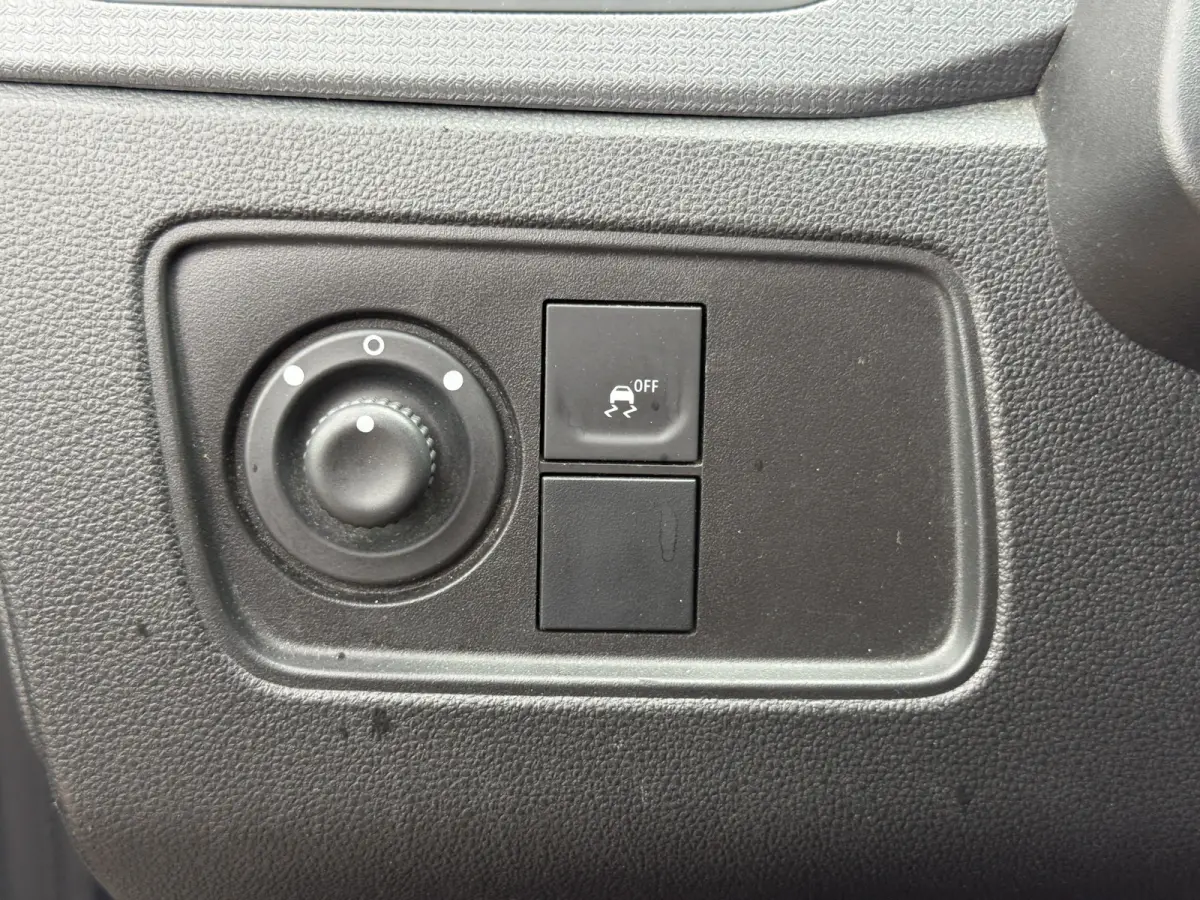 1.5 dCi 95pk L1 Cruise Control Airco Carplay