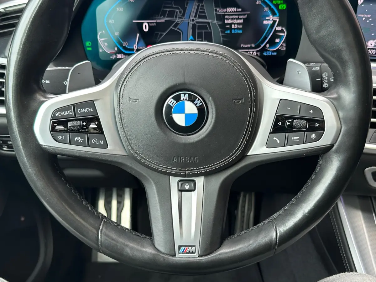 XDrive45e High Executive M-Pakket Camera Carplay Pano