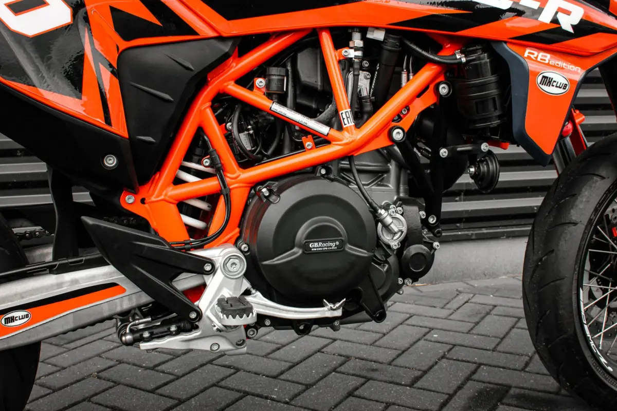 Tour KTM Tour SUPERMOTO / 1DKM / 1STE EIGENAAR / 75PK / NIEUWSTAAT / SPECIAL RB-EDITION