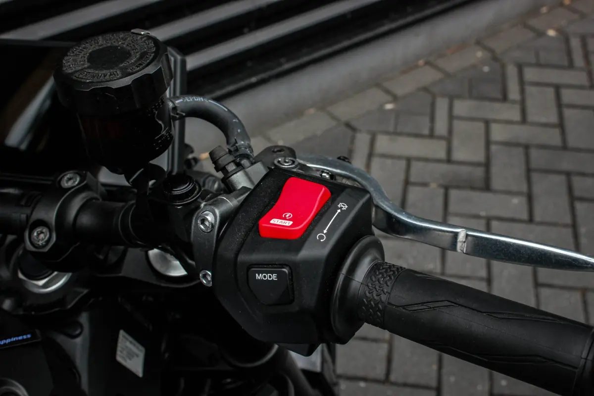 Tour 119PK 2024 DEMO- MODEL / COMPLETE DOCUMENTATIE / CUSTOM SC EXHAUST / QUICK SHIFT / DIRECT RIJDEN / FULL