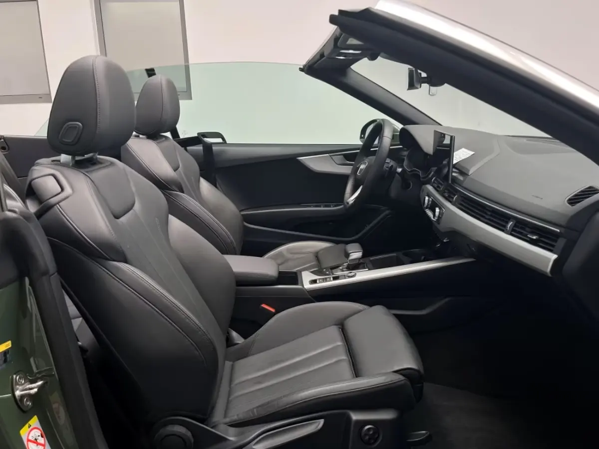 40 Tfsi S-Tronic (150kW/204pk) ** MATRIX, LEDER, VIRTUAL, NEKVERW, 18-inch LMV, ADAPT. CRUISE ** 1e EIG - € 25.800,= onder NP ** ** INFORMEER OOK NAAR ONZE AANTREKKELIJKE FINANCIAL-LEASE T