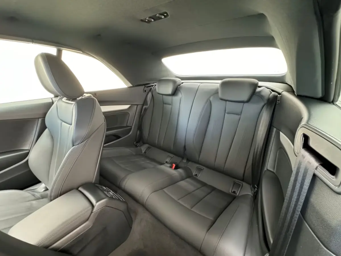 40 Tfsi S-Tronic (150kW/204pk) ** MATRIX, LEDER, VIRTUAL, NEKVERW, 18-inch LMV, ADAPT. CRUISE ** 1e EIG - € 25.800,= onder NP ** ** INFORMEER OOK NAAR ONZE AANTREKKELIJKE FINANCIAL-LEASE T