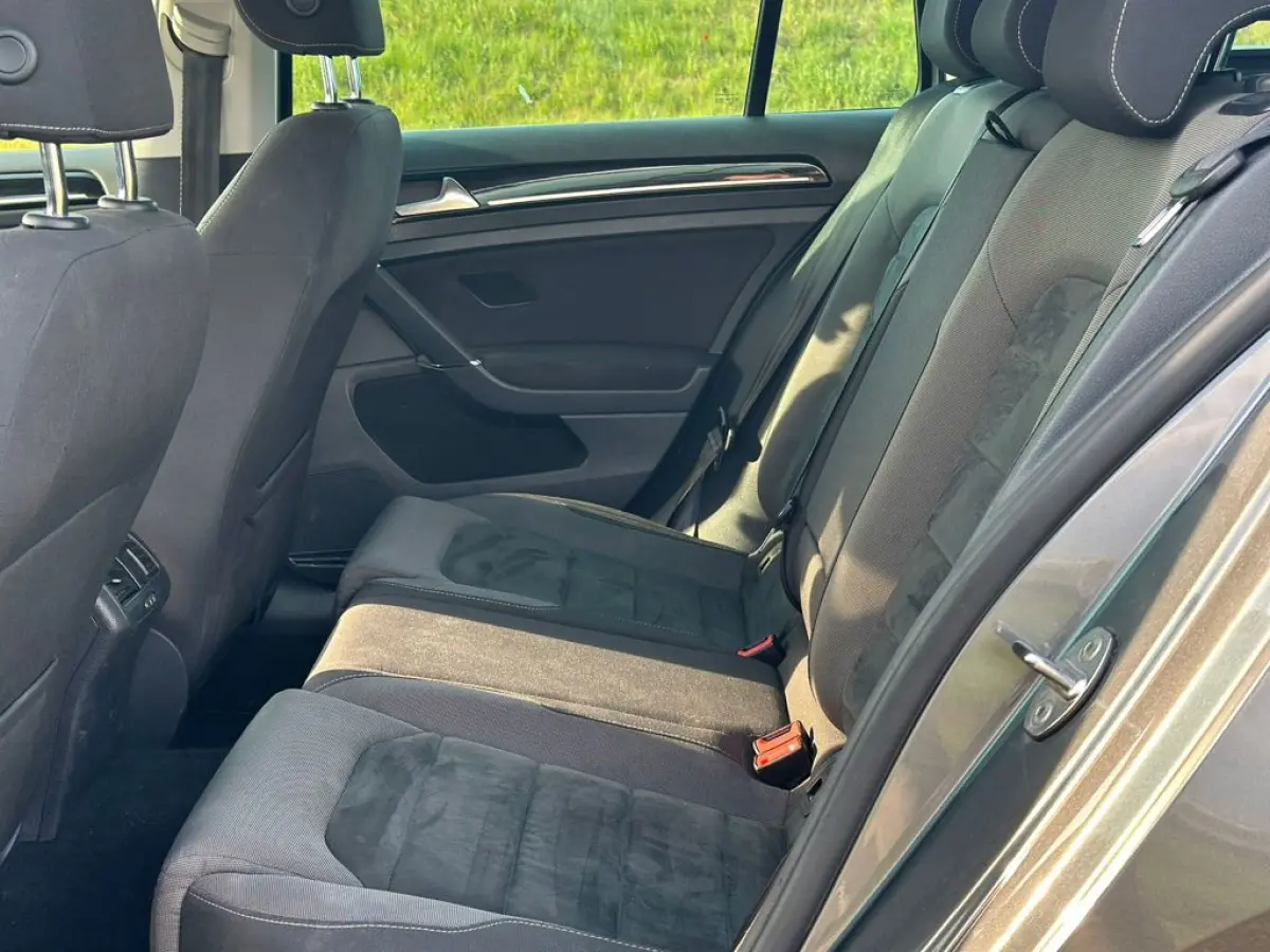 1.0 TSI Highline Business R (VIRTUAL, CAMERA, ADAPTIVE, MASSAGE STL, PDC V+A, 1E EIG, GOED ONDH, NL-AUTO)