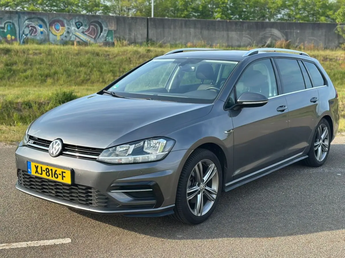 1.0 TSI Highline Business R (VIRTUAL, CAMERA, ADAPTIVE, MASSAGE STL, PDC V+A, 1E EIG, GOED ONDH, NL-AUTO)
