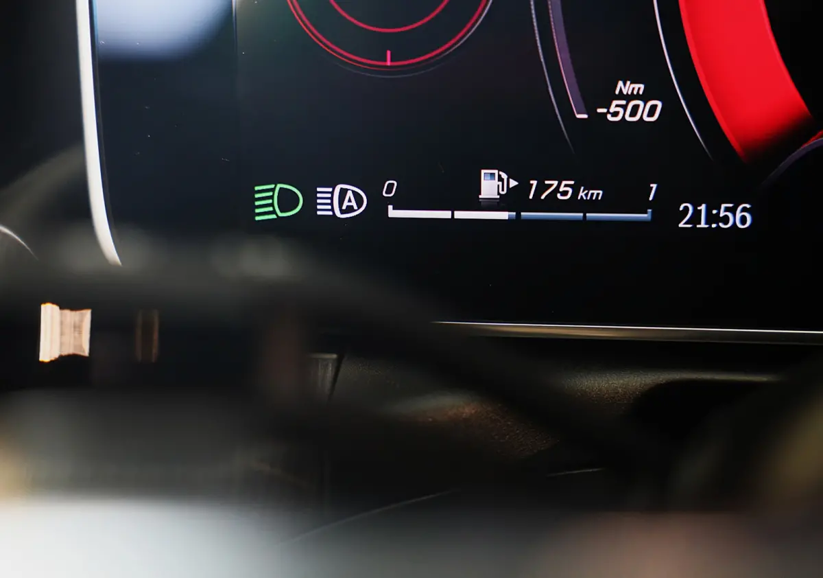 300 e AMG 53 Look / Head Up / 360 Camera / Acc / Lane Assist / Dode Hoek / Elek Stoelen / Memory / Pano