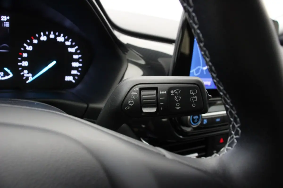 1.0 EcoBoost Titanium X - Carplay, Navi, Cruise