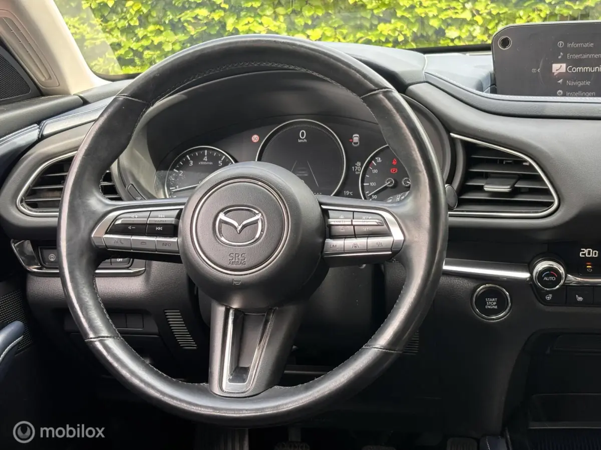 2.0 e-SkyActiv-X Luxury 360camera HUD trekhaak