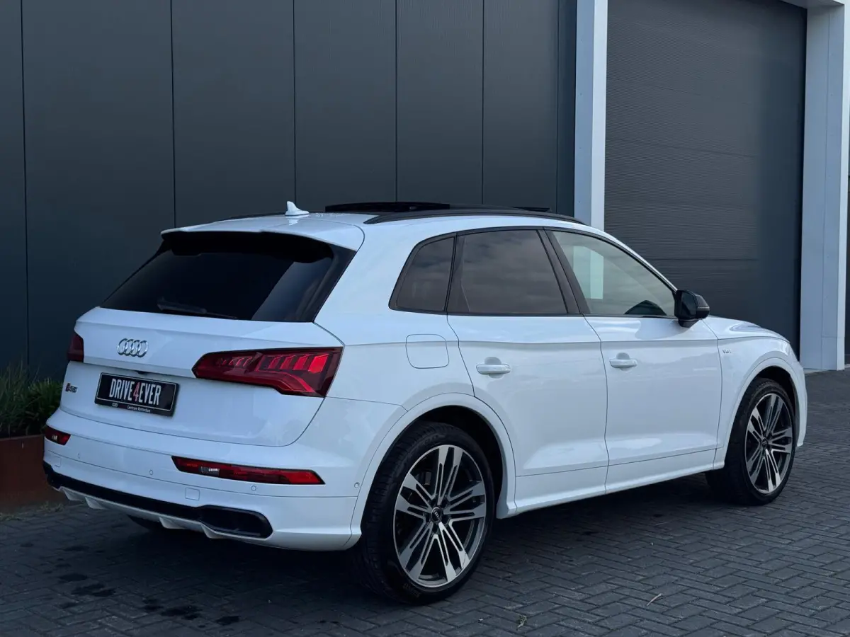 SQ5 3.0 TFSI quattro Pro Line Plus FULL PANO | LEDER | SPORTVELGEN | VIRTUAL | NAVI