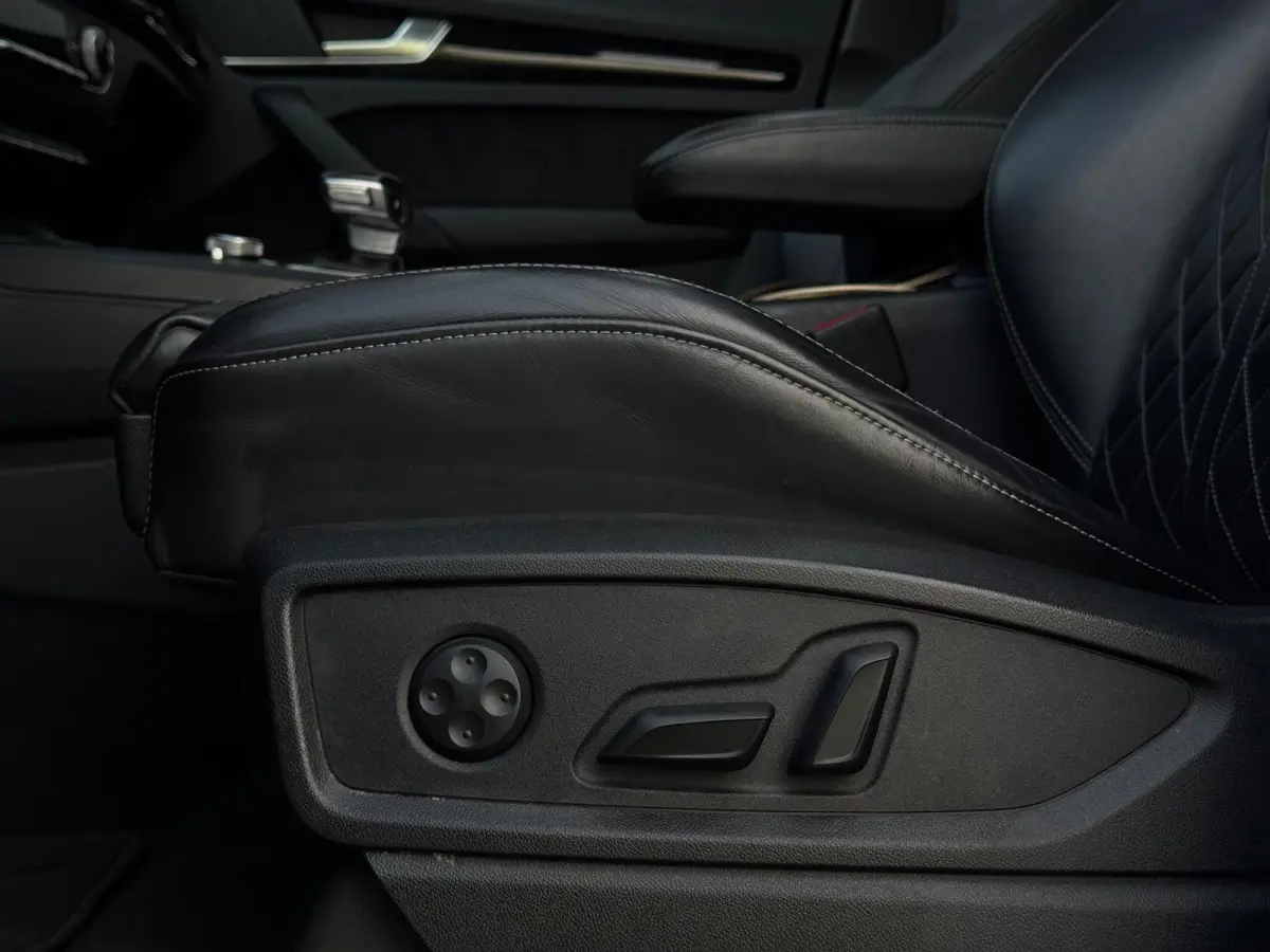 SQ5 3.0 TFSI quattro Pro Line Plus FULL PANO | LEDER | SPORTVELGEN | VIRTUAL | NAVI