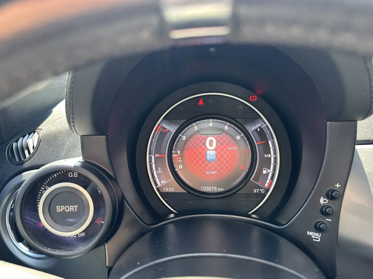 1.4 T-Jet Abarth 595 Pista|161pk|Record Monza