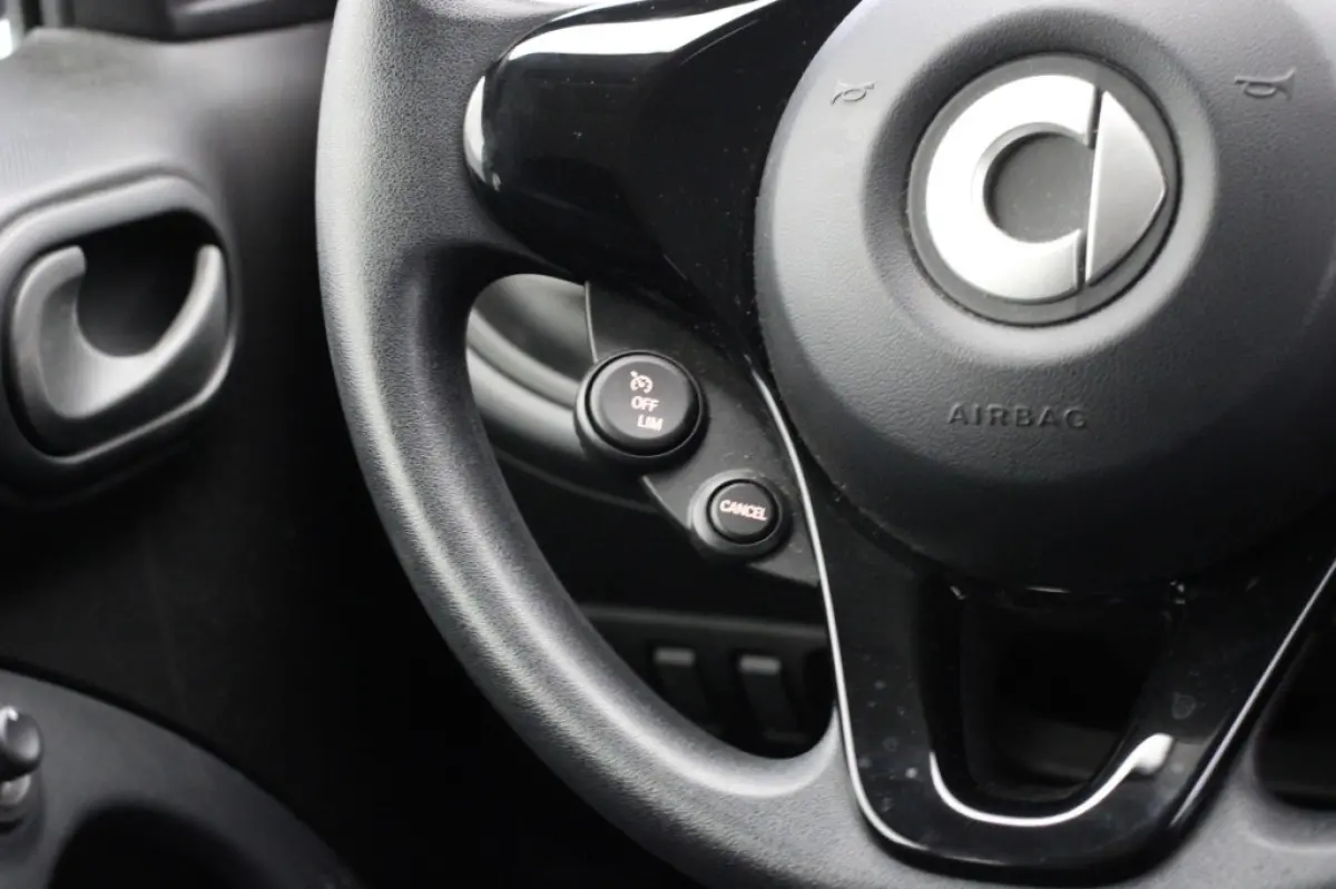 1.0 5 Deurs - Airco, Cruise