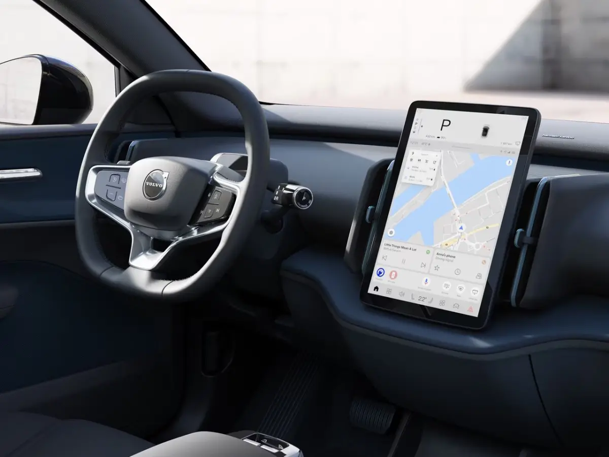 Single Motor Extended Range Plus Europa 69 kWh | Draadloze telefoonlader | Elektrisch verstelbare voorstoelen | Google Assistant, Google Maps en Google Play Store