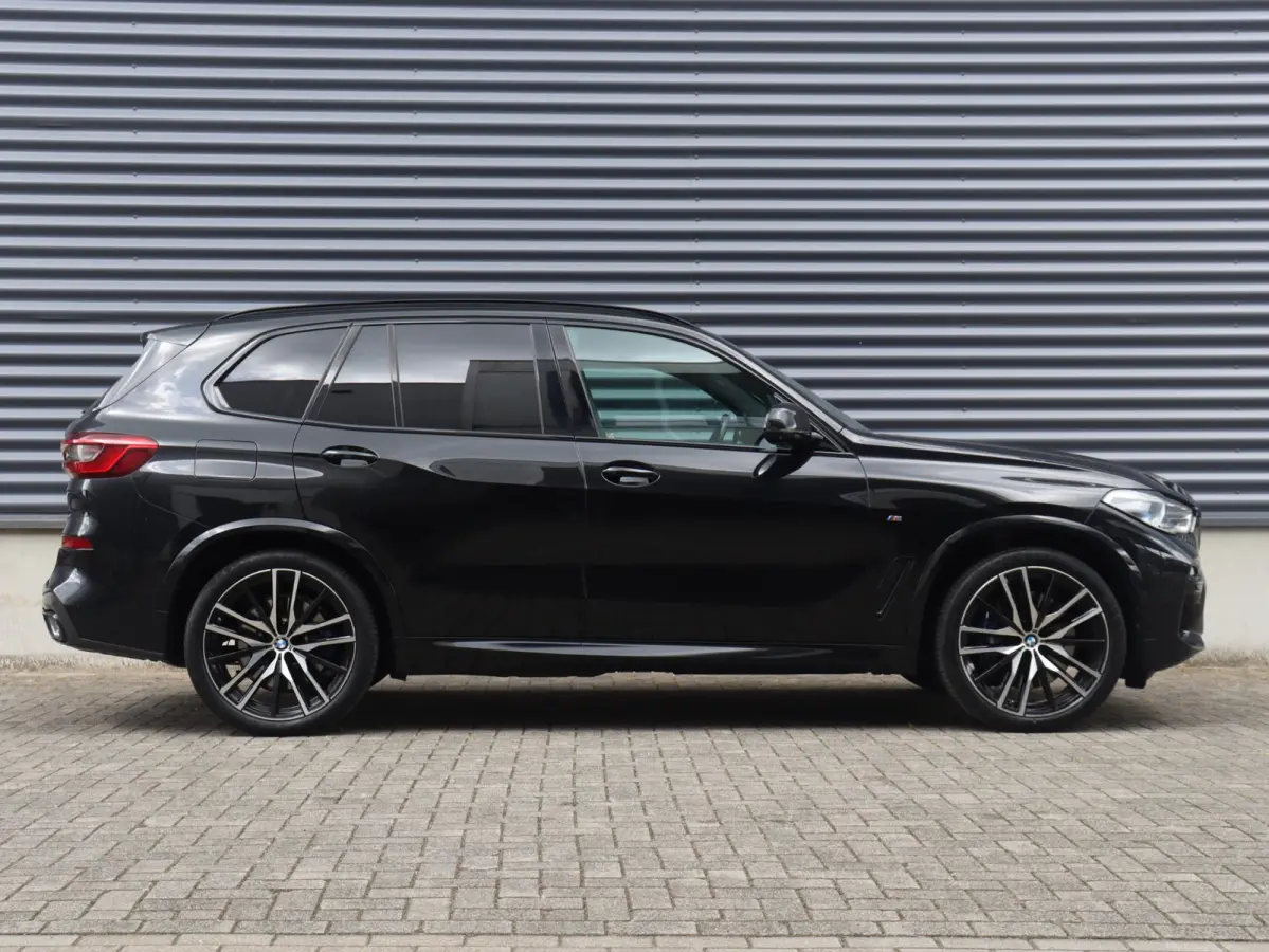 xDrive45e | High Executive | M Sportpakket | Panodak | Head-Up | Driving Assistant Prof. | Harman Kardon | Stoelventilatie | Parking Assistant Plus | SOH 87% | 22'' LMV