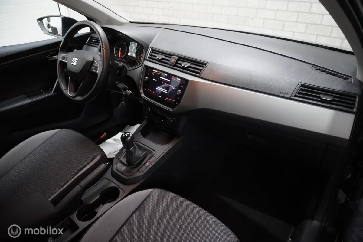 1.0 TSI Style Business Intense