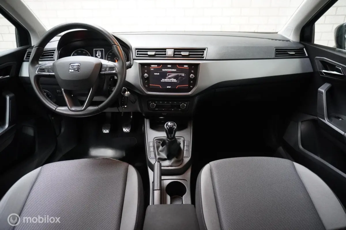 1.0 TSI Style Business Intense