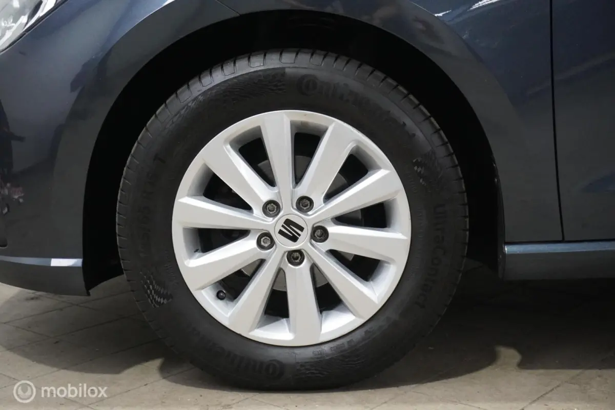 1.0 TSI Style Business Intense