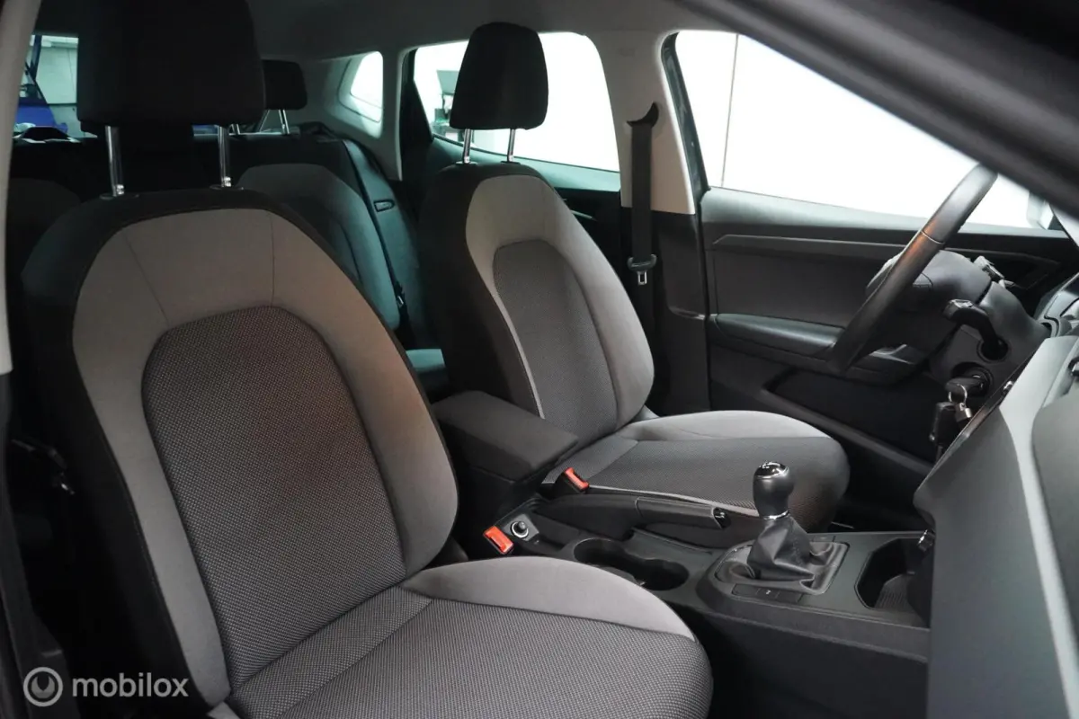 1.0 TSI Style Business Intense