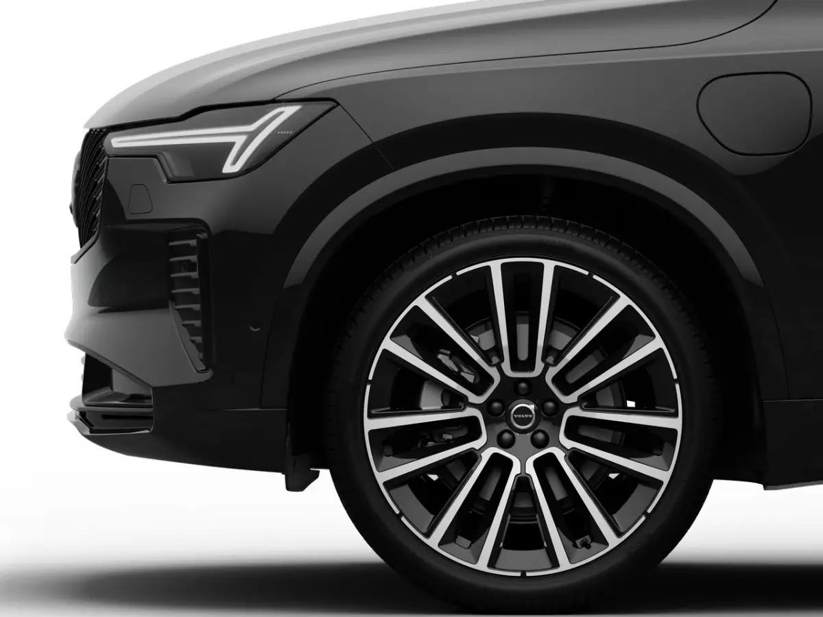 2.0 T8 Plug-in hybrid AWD Ultra Black Ed. Exec. | 2 stoelen op derde rij | Bowers & Wilkins audiosysteem | Elektrisch glazen panorama-dak
