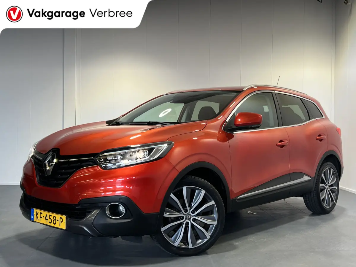 1.2 TCe Intens Trekhaak | Navigatie | Lichtmetalen Velgen 19" | Cruise Control | Airco Automatisch | Bluetooth | DAB |