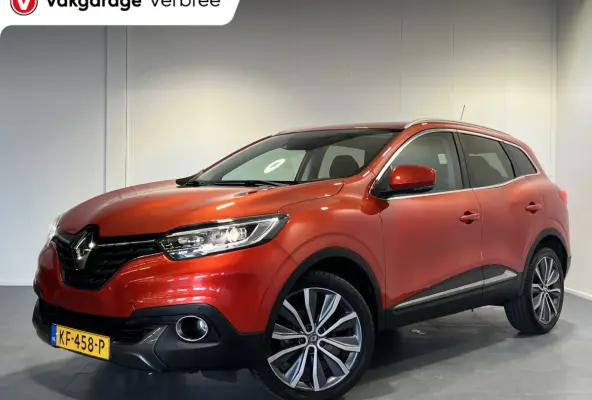 1.2 TCe Intens Trekhaak | Navigatie | Lichtmetalen Velgen 19" | Cruise Control | Airco Automatisch | Bluetooth | DAB |