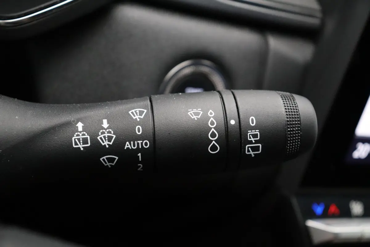 E-Tech full hybrid 145pk techno | Achteruitrijcamera | Apple carplay | Android Auto | Navigatie |