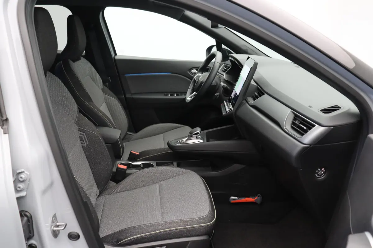 E-Tech full hybrid 145pk techno | Achteruitrijcamera | Apple carplay | Android Auto | Navigatie |