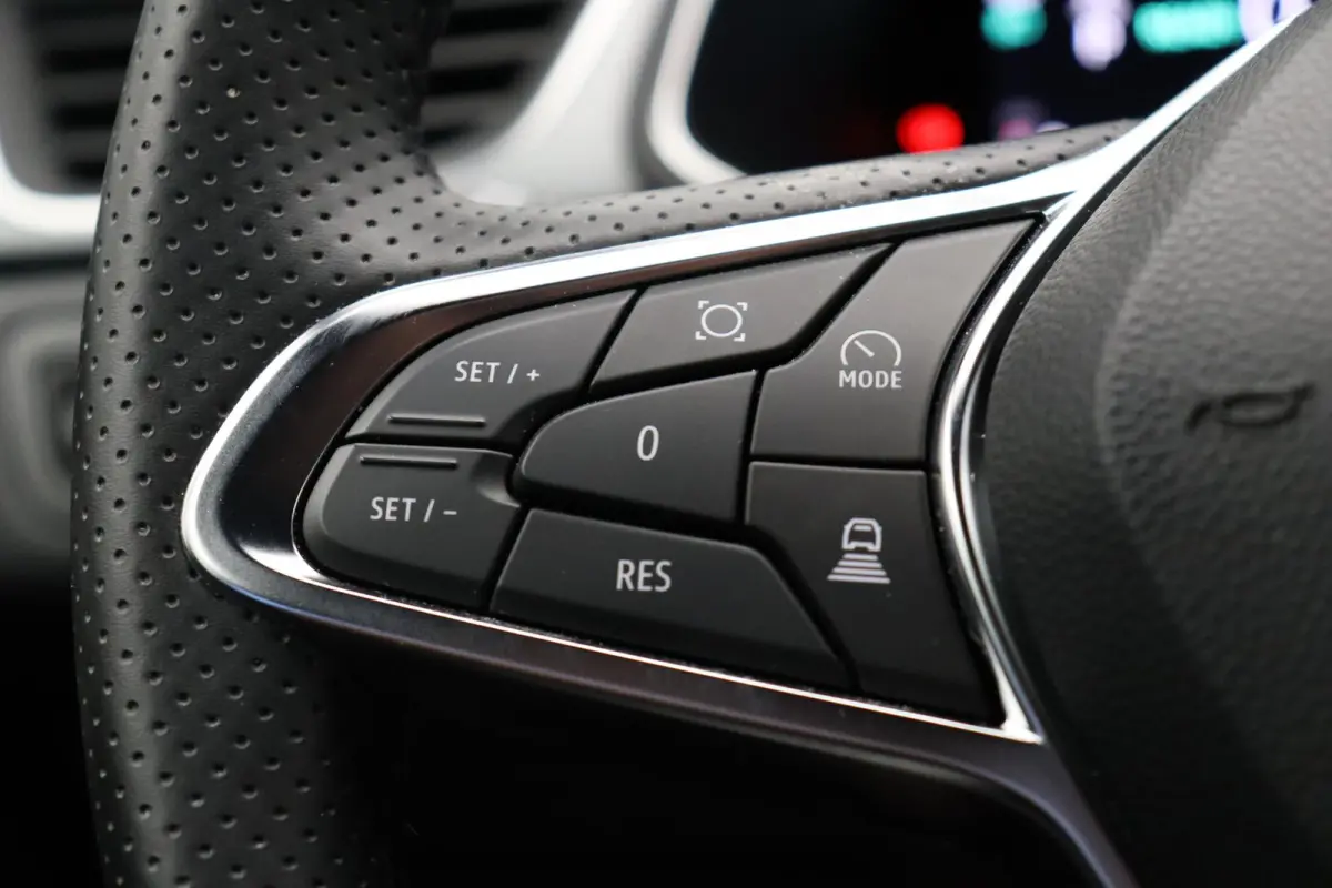 E-Tech full hybrid 145pk techno | Achteruitrijcamera | Apple carplay | Android Auto | Navigatie |