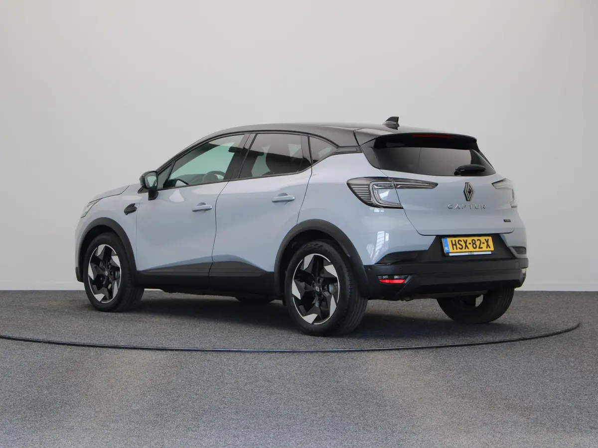 E-Tech full hybrid 145pk techno | Achteruitrijcamera | Apple carplay | Android Auto | Navigatie |