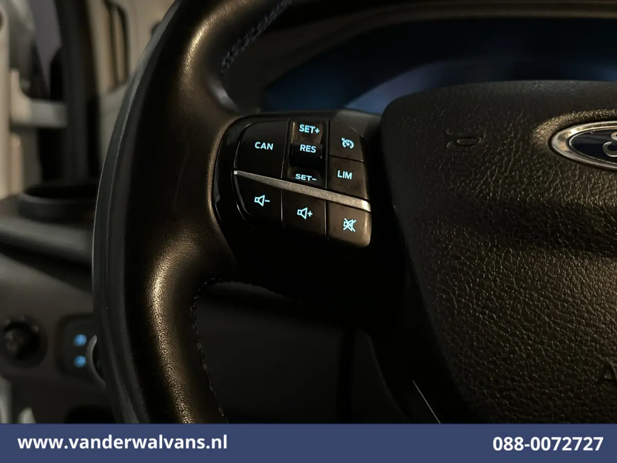 2.0 TDCI 130pk Bakwagen Laadklep Euro6 Airco | 1040kg laadvermogen | Cruisecontrol | Verwarmde voorruit Bijrijdersbank