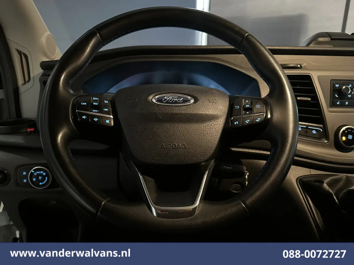 2.0 TDCI 130pk Bakwagen Laadklep Euro6 Airco | 1040kg laadvermogen | Cruisecontrol | Verwarmde voorruit Bijrijdersbank